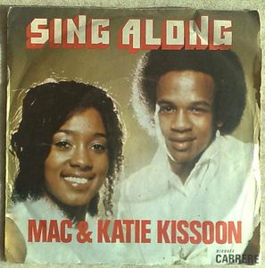 MAC & KATIE KISSOON - Sing along / Bless me - 7inch (SP)